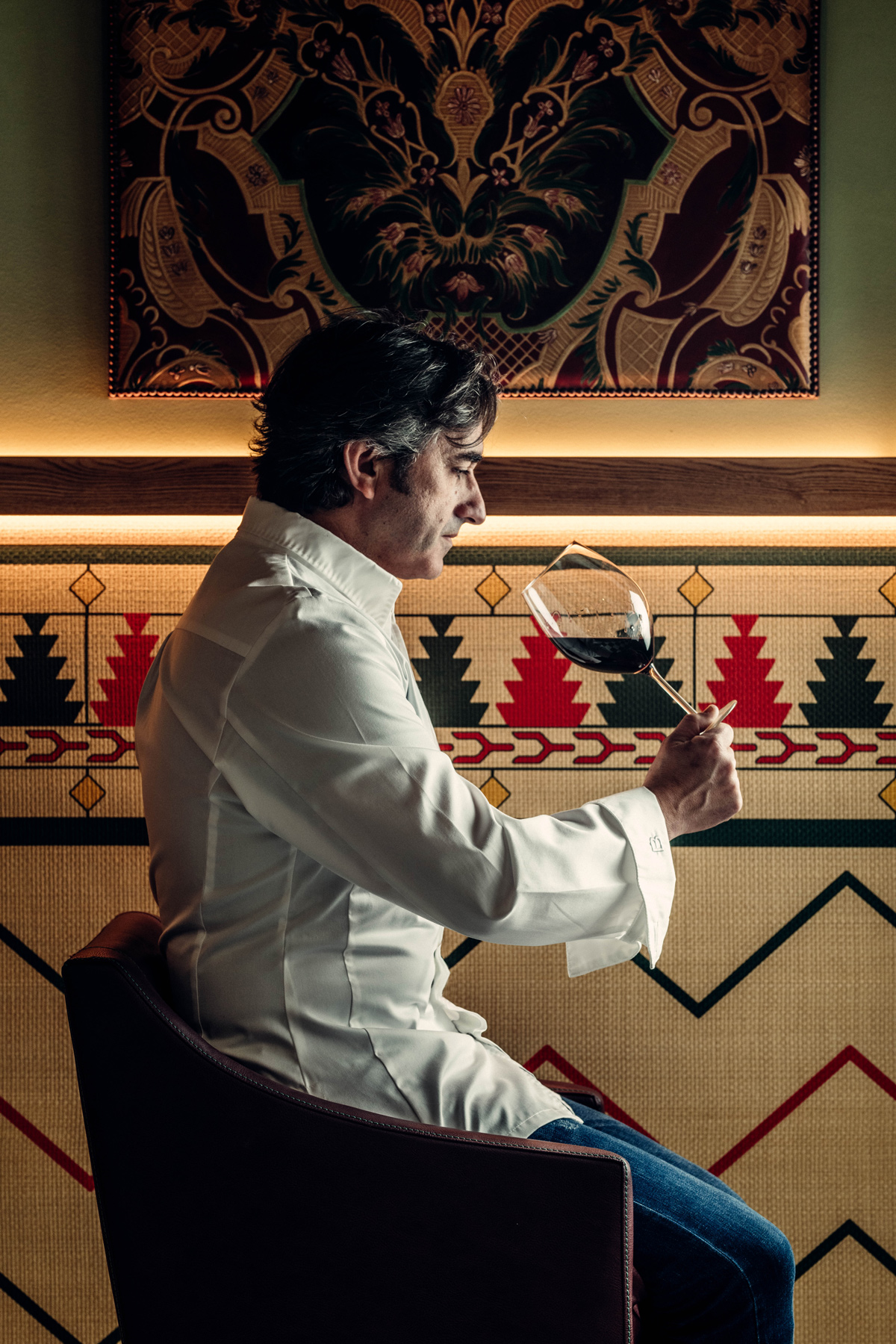 Al frente de nuestra cocina se encuentran el chef con Estrella Michelín, José Carlos García y nuestro jefe de cocina.